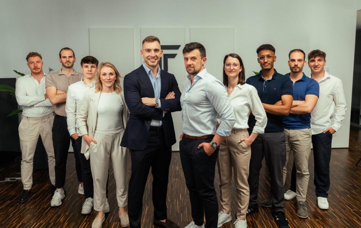 Die Vetter Consulting GmbH ist ISO 9001:2015 zertifiziert durch den TÜV Rheinland und betreut über 1.500 Kunden