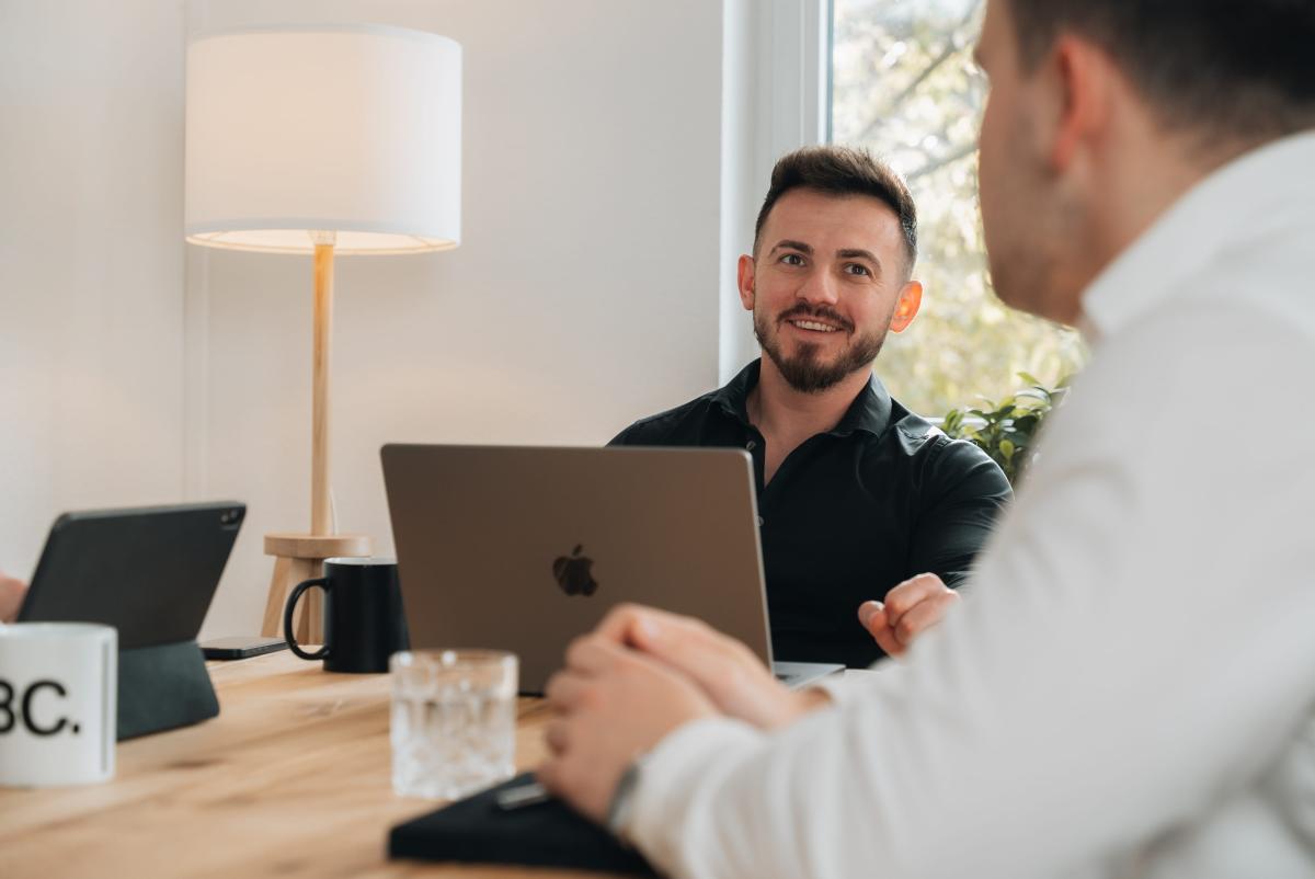 Erst verstehen, dann entscheiden: ClickUp oder Airtable?