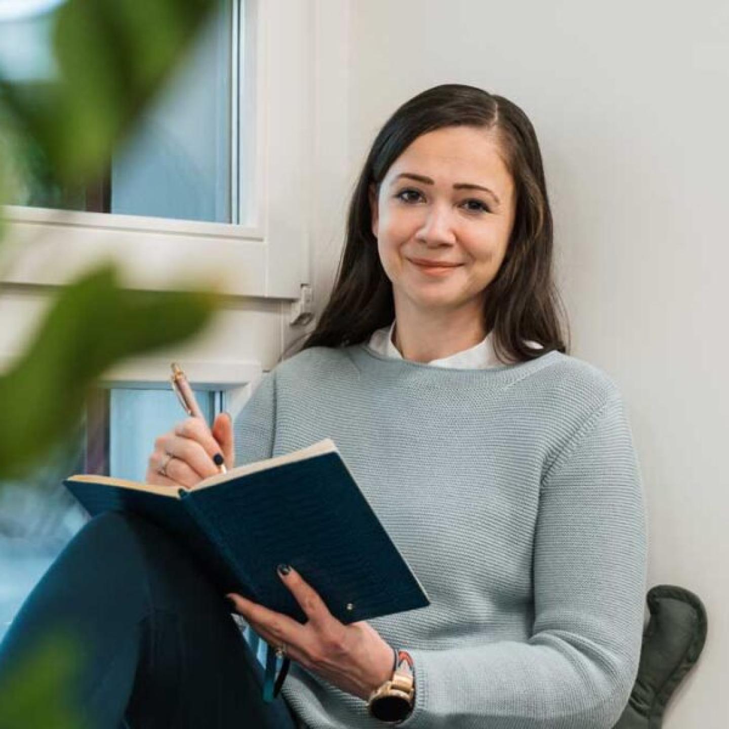 Von Netzwerk-Zufall zu 150.000 CHF/Monat: Alexandra Weck Consulting skaliert mit Baulig