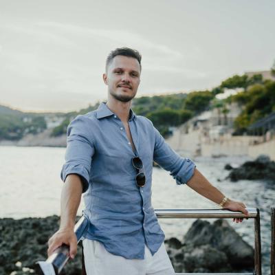 Von 0 auf 34.000 €/Monat in 4 Monaten: Dropshipping-Profi baut Coaching mit Baulig