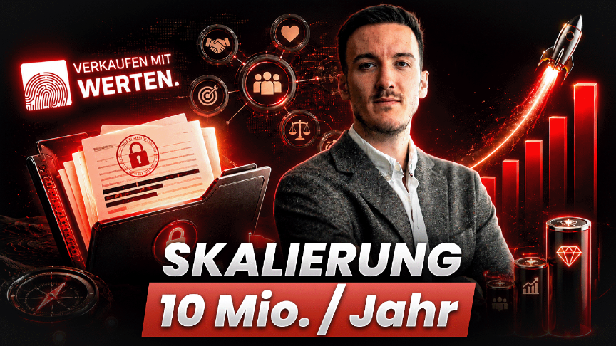 Mann präsentiert Konzepte für erfolgreiches Verkaufen mit Werten und Skalierung auf 10 Mio./Jahr.