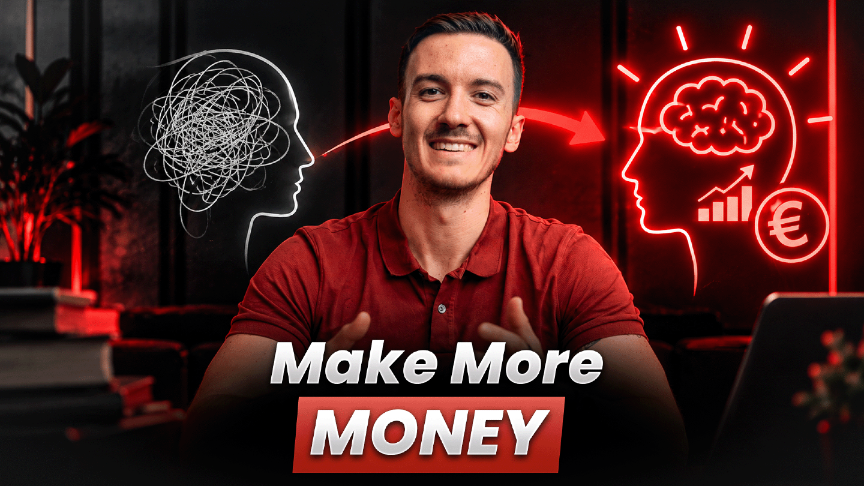 Ein Coach spricht über Money Mindset, mit Grafiken im Hintergrund.