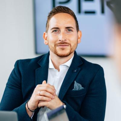 Von 60 auf 100 Meta-Kampagnen: KI-gestützte Automation der Meta-Ads senkt Go-Live von 5 auf 2–3 Tage