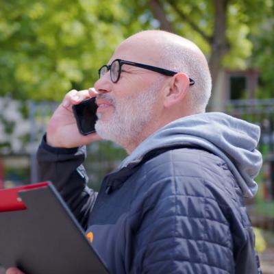 Zwei temporäre Gewerbebauten in nur 4 Monaten realisiert