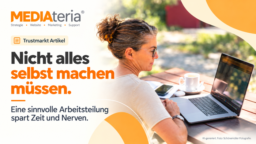 Frau arbeitet am Laptop und überlegt, welche Aufgaben sie selbst machen sollte.