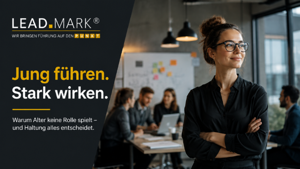 Junge Führungskraft reflektiert über ihre Rolle während eines Meetings.