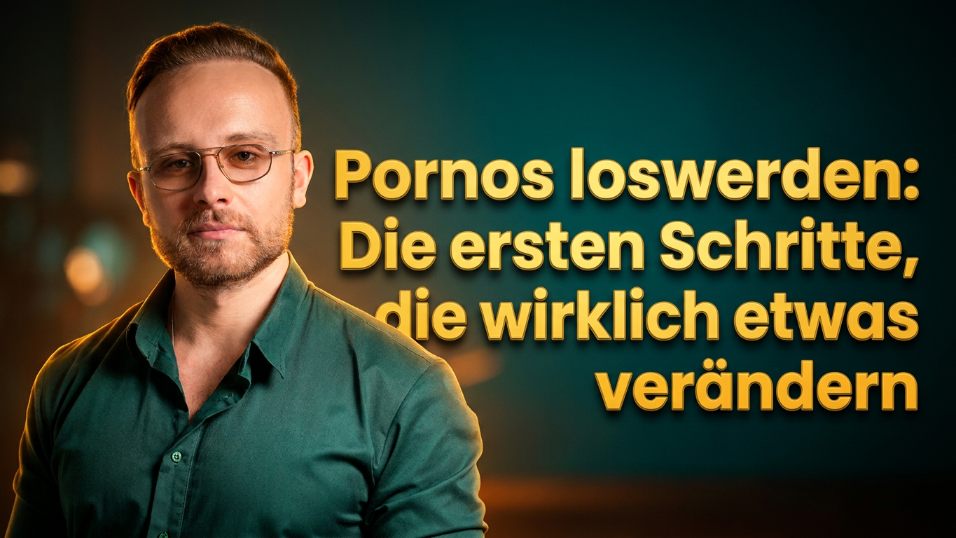 Person mit Brille zeigt den Weg, wie man Pornos loswerden kann.