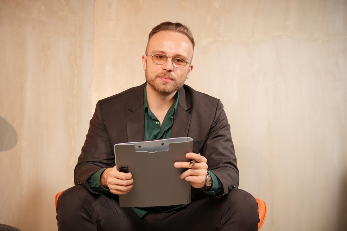 Einsamkeit, Stress oder Langeweile muss kein Grund sein, um Pornographie zu konsumieren. Es ist eine erlernte Verhaltensweise, die auch verändert werden kann.