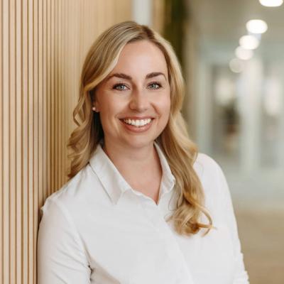 Mit Reels zu sechsstelliger Reichweite – Hannah Hauser gewinnt neue Kundinnen dank Reach Industries