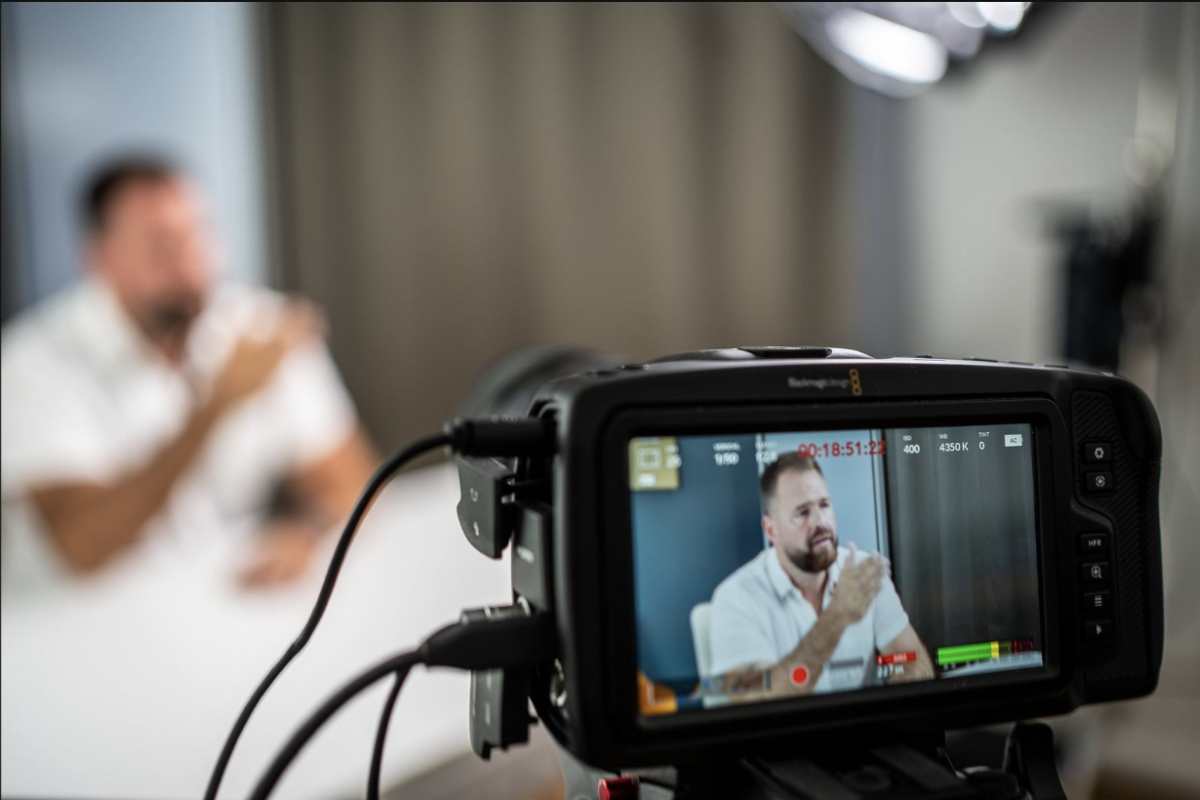 Benjamin Börner bei der Videoproduktion