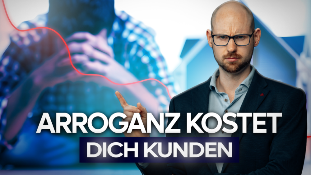 Fachmann zeigt auf Grafiken, um zu verdeutlichen, wie Arroganz Kunden kostet.