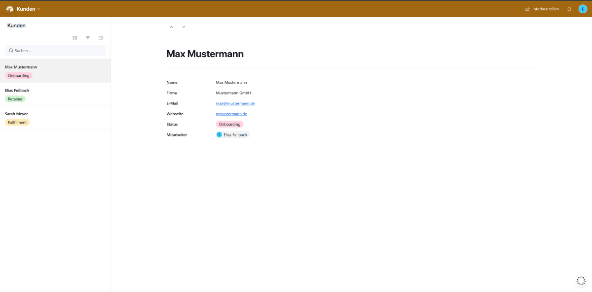 Exemplarische Kundenliste in Airtable