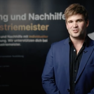 Michael schafft den Industriemeister in der Hälfte der Zeit – trotz Schichtarbeit und Familie