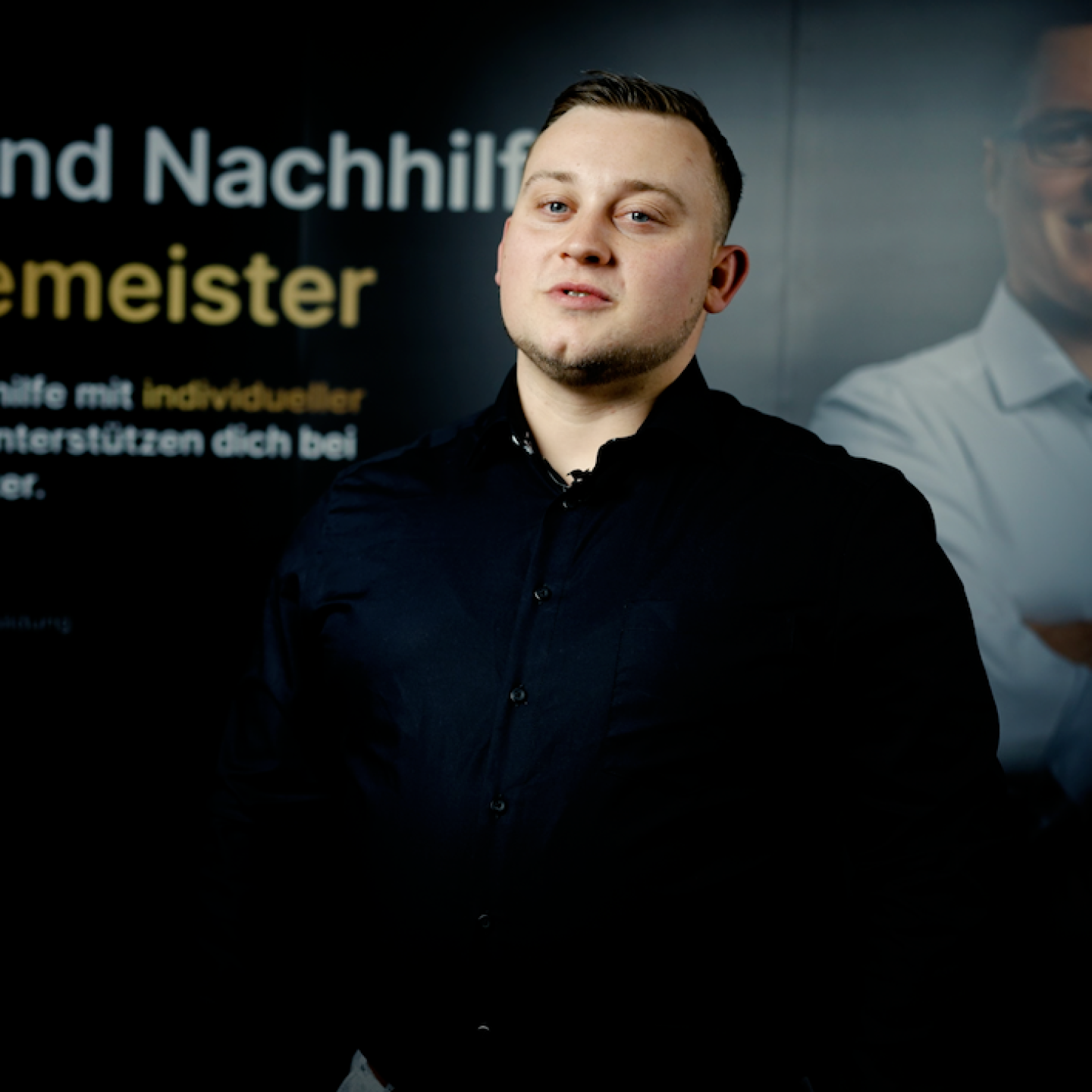 Industriemeister in Rekordzeit trotz Schichtarbeit: Julian meistert Ausbildung mit Bildungsfabrik 