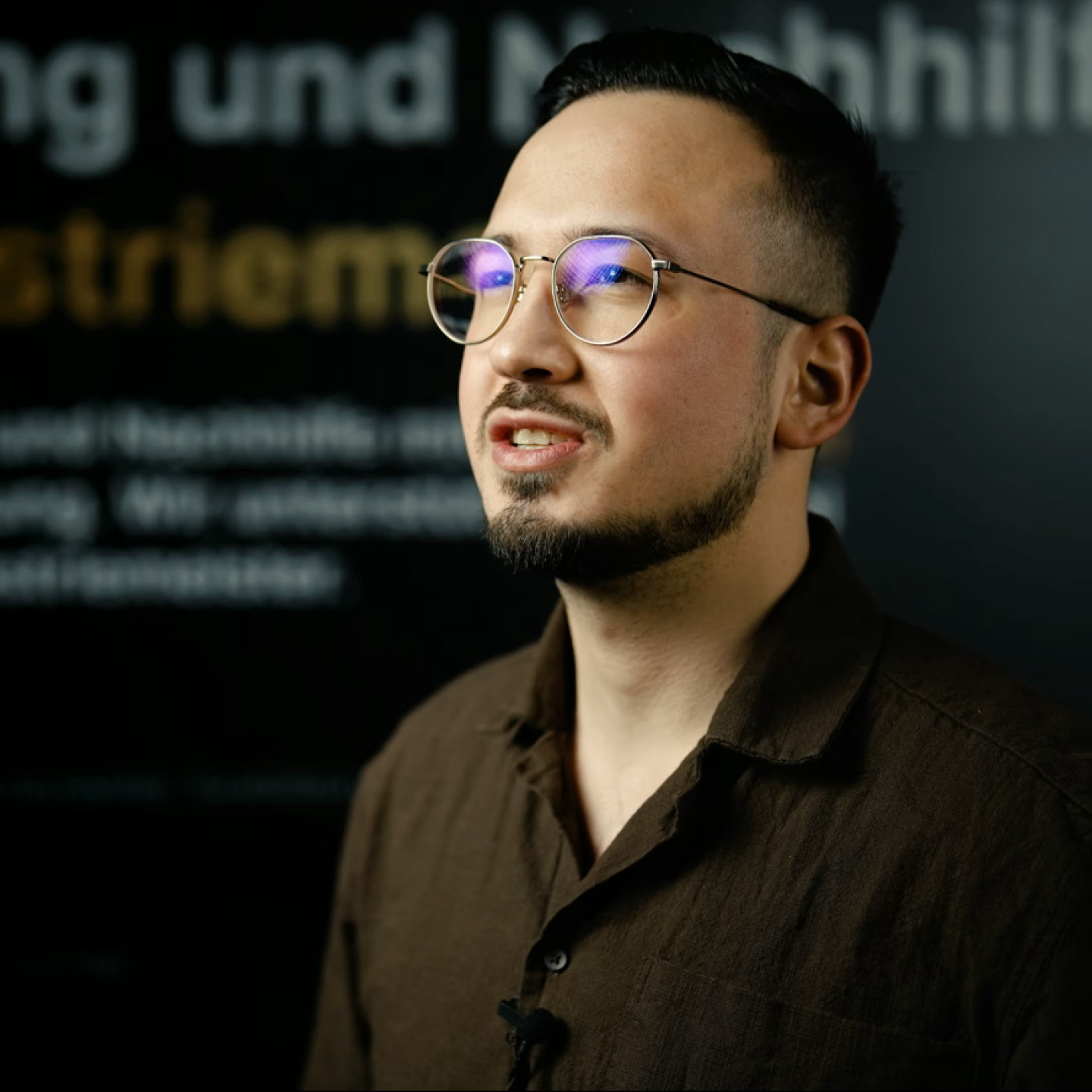 Vom Schichtarbeiter zum qualifizierten Meister dank flexibel online Lernformat der Bildungsfabrik