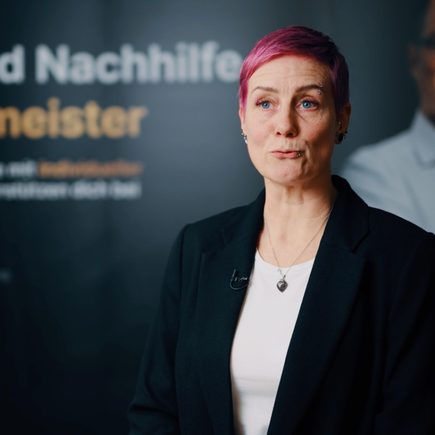 Nicole schafft Meistertitel mit Bildungsfabrik – 24/7 Support und flexible Lernplattform überzeugen!