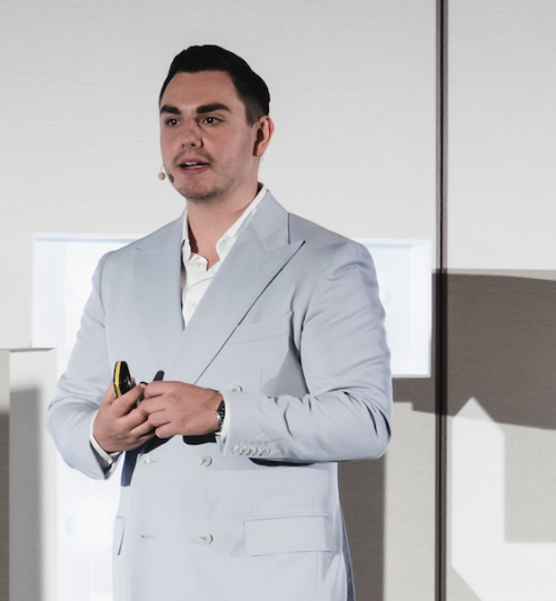 Hans Schneider - Gründer & Geschäftsführer der Schneider Marketing GmbH