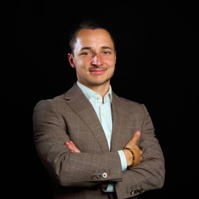 Von Abendschichten zu 60.000 €/Monat: Wie Tom mit NeuroSales skalierte