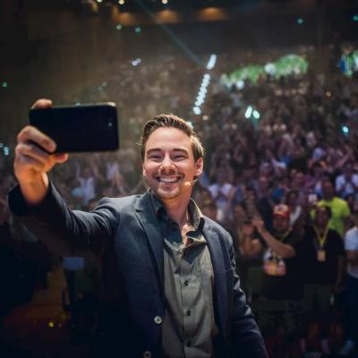 Von Wochen zu Minuten: Vollautomatisierter Webinar-Launch mit Prozessfaktor