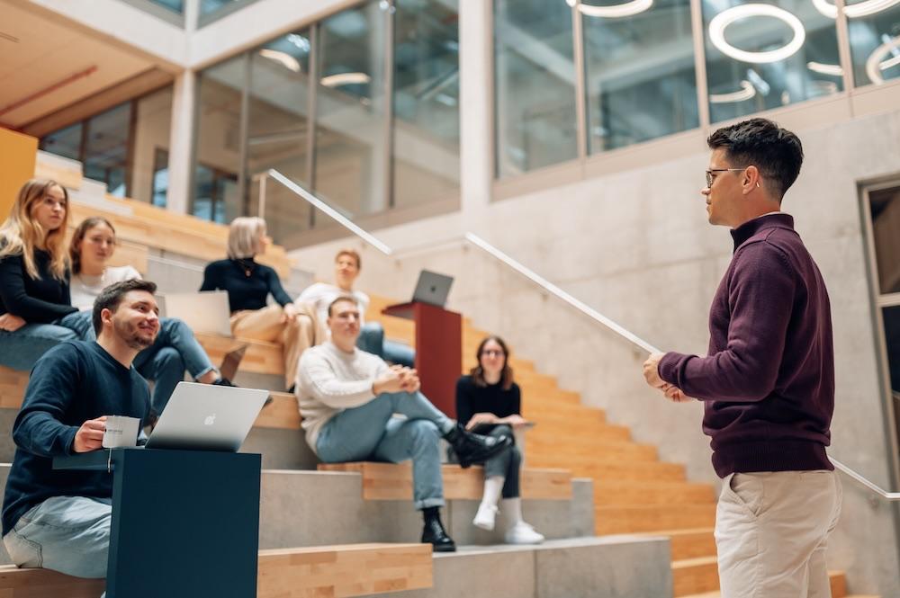 Unterstützung bei der Vorbereitung auf den SAT und ACT durch Epro 360