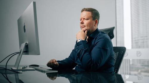Eugen Zimbelmann, Gründer von Dubai Finanz