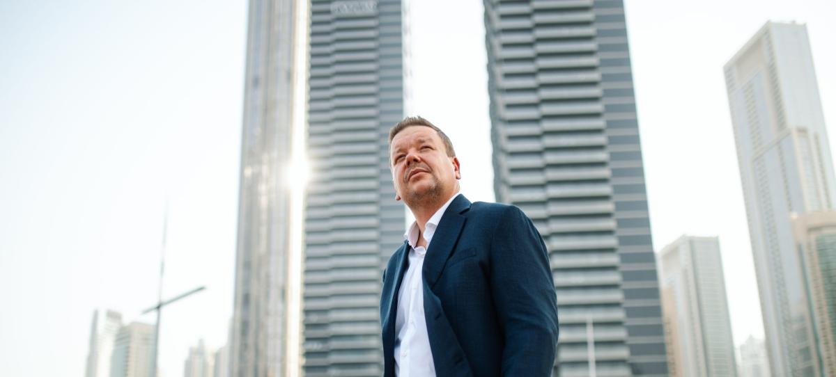 Eugen Zimbelmann — Founder of Dubai Finanz, accredited property valuer, and trusted advisor for German‑speaking investors in Dubai