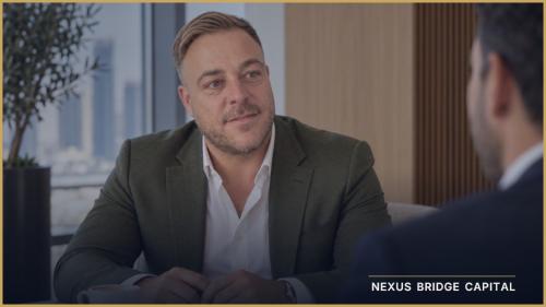 Das Nexus Bridge Capital Team im Beratungsgespräch in Dubai