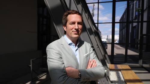 Dr. Alexander Nichau: Der Gründer und CEO von Niologic setzt sich für mehr Euro-KI ein