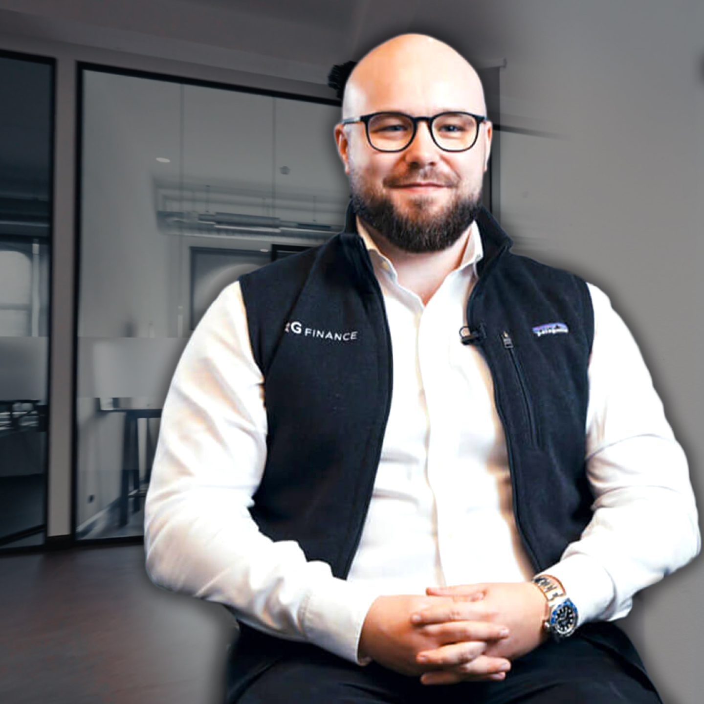 RG Finance eliminiert Referenz-Nachfragen mit Video-Testimonials von testimonials.de