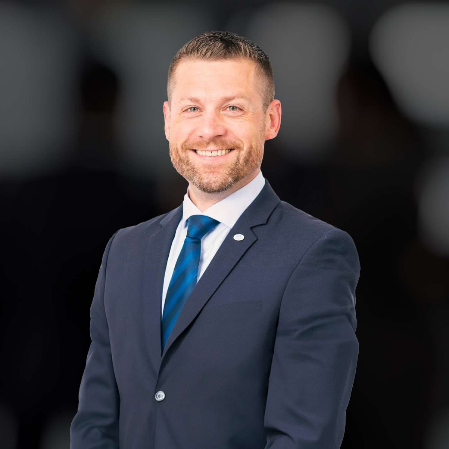 Recruiting-Funnel über Nacht: eigenständige Landingpage, die Social-Traffic konvertiert