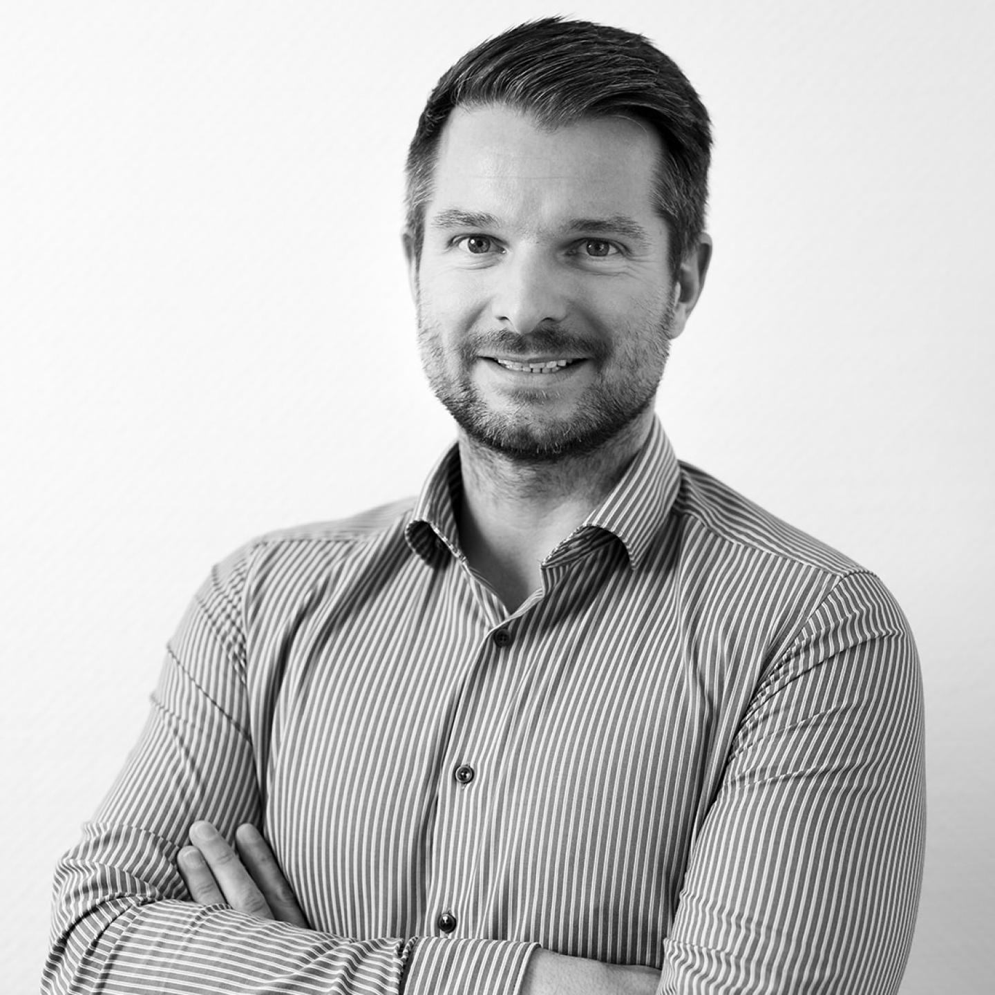 Von 0 auf 8–10 hochpreisige B2B-Leads/Monat: SEO & KI-Sichtbarkeit für Kaweha Absaugtechnik