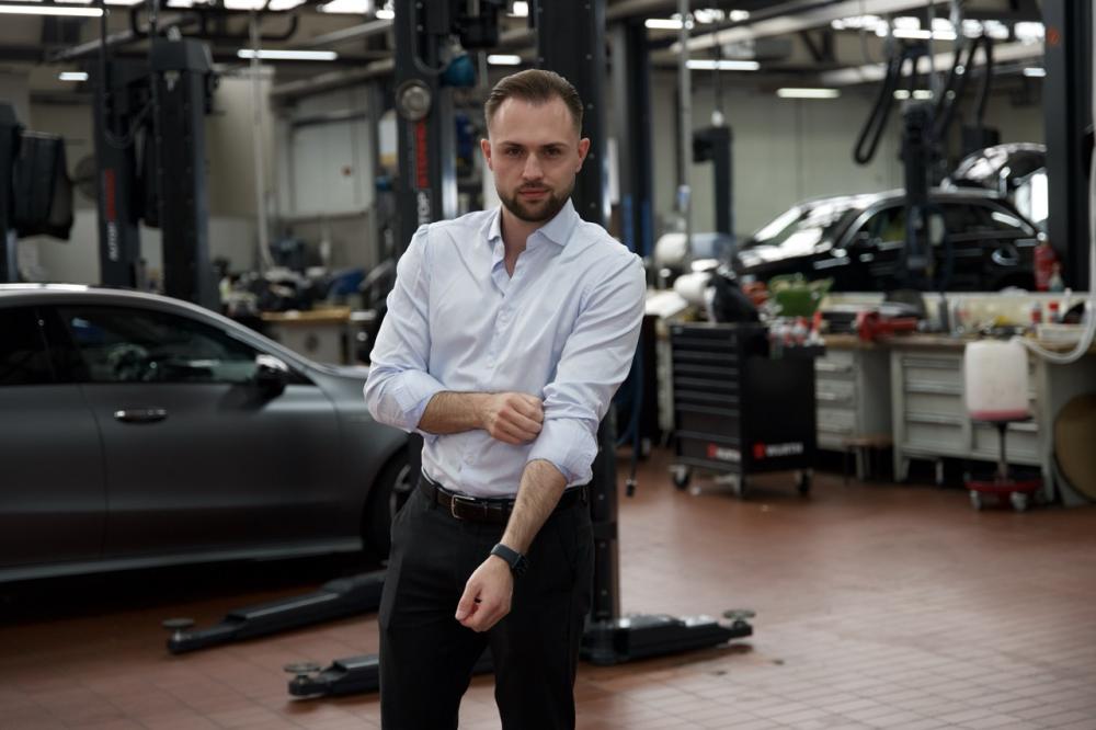 Silas Wübbolt - Experte für Autohaus Marketing