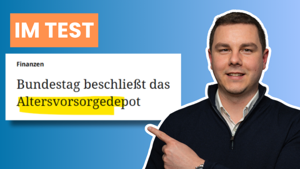 Ein Mann zeigt auf die Nachricht zum Altersvorsorgedepot, das der Bundestag beschlossen hat.