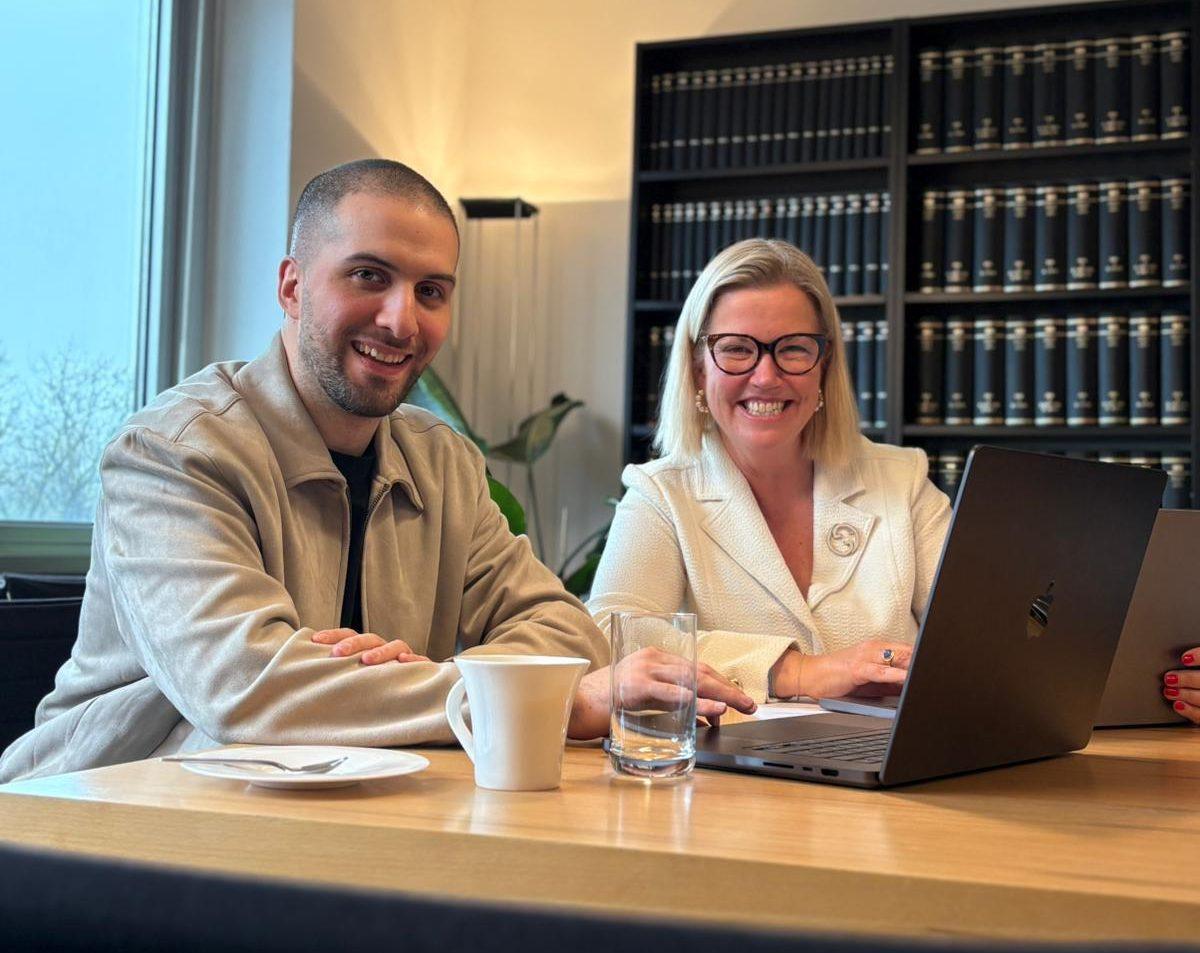 Innerhalb weniger Monate implementierte APEX Consulting maßgeschneiderte KI-Agenten für Kanzlei und Coaching bei Martina Ammon, die Support, Mandantenkommunikation und Trainingsangebote vollständig automatisieren, mit beeindruckenden Ergebnissen.