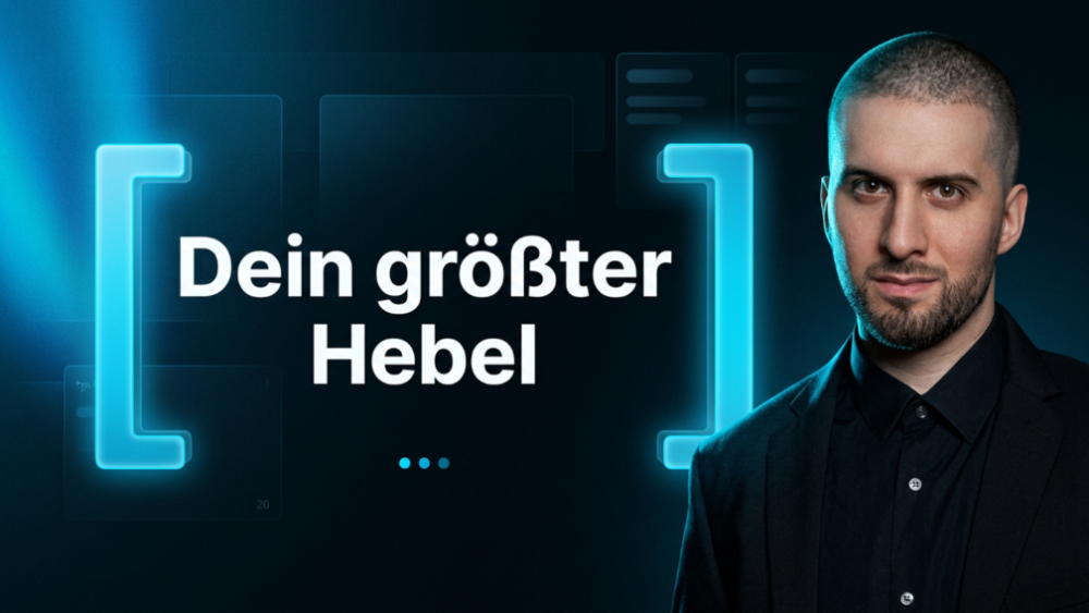Der Text 'Dein größter Hebel' und ein Mann im Anzug beschreiben das After-Close-Formular.