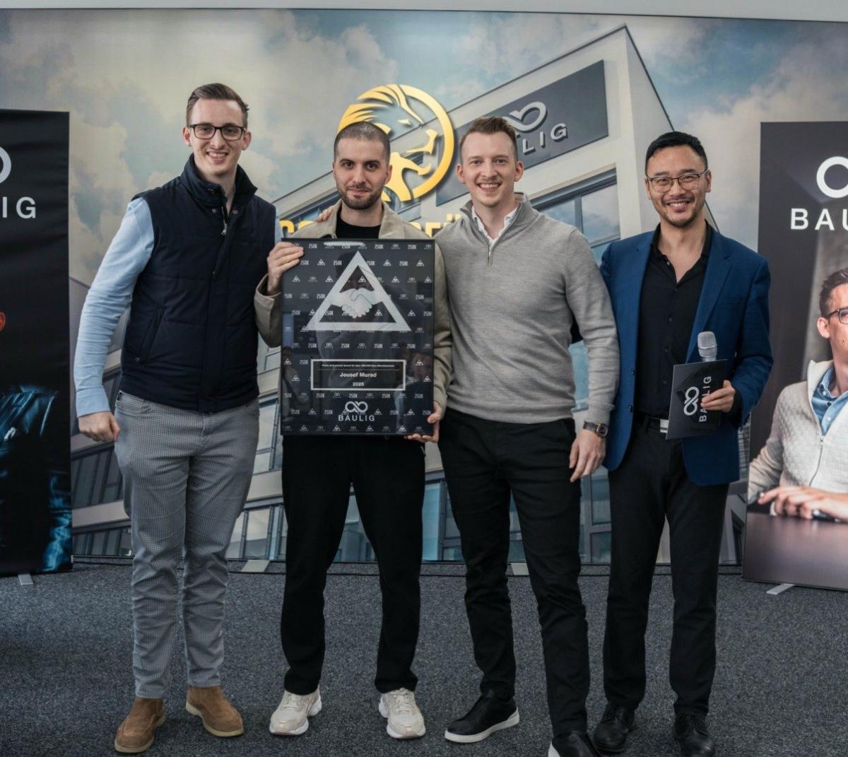 250.000€ Umsatz als KI-Agentur – APEX setzt neue Maßstäbe im Markt. Gemeinsam mit dem Geschäftsführer und dem leitenden Ingenieur Jousef Murad steht das Team für technologische Exzellenz und skalierbare Systeme. Ein klares Signal für Dominanz, Innovation und nachhaltiges Wachstum.