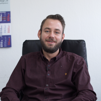 Pflegedienst gewinnt schnell Bewerbungen dank Social Recruiting statt Zeitung