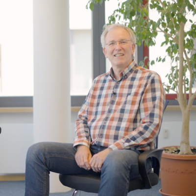 Mit Conesso in 8 Monaten 10–15 Einstellungen: Club 68 gewinnt per Social Recruiting