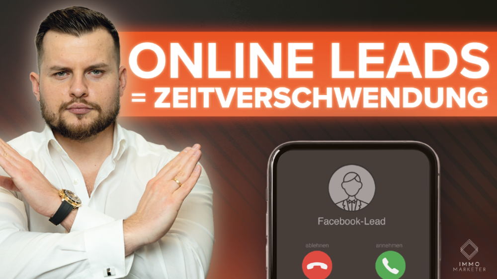 Mann zeigt mit Händen auf das Handy und betont, dass Online Leads zeitraubend sind.