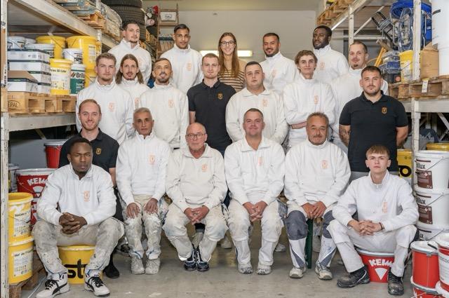 Aktuelles Team der Malerfirma Sammer - gemeinsam machen wir jedes Jahr 20-30 Fassadenprojekte