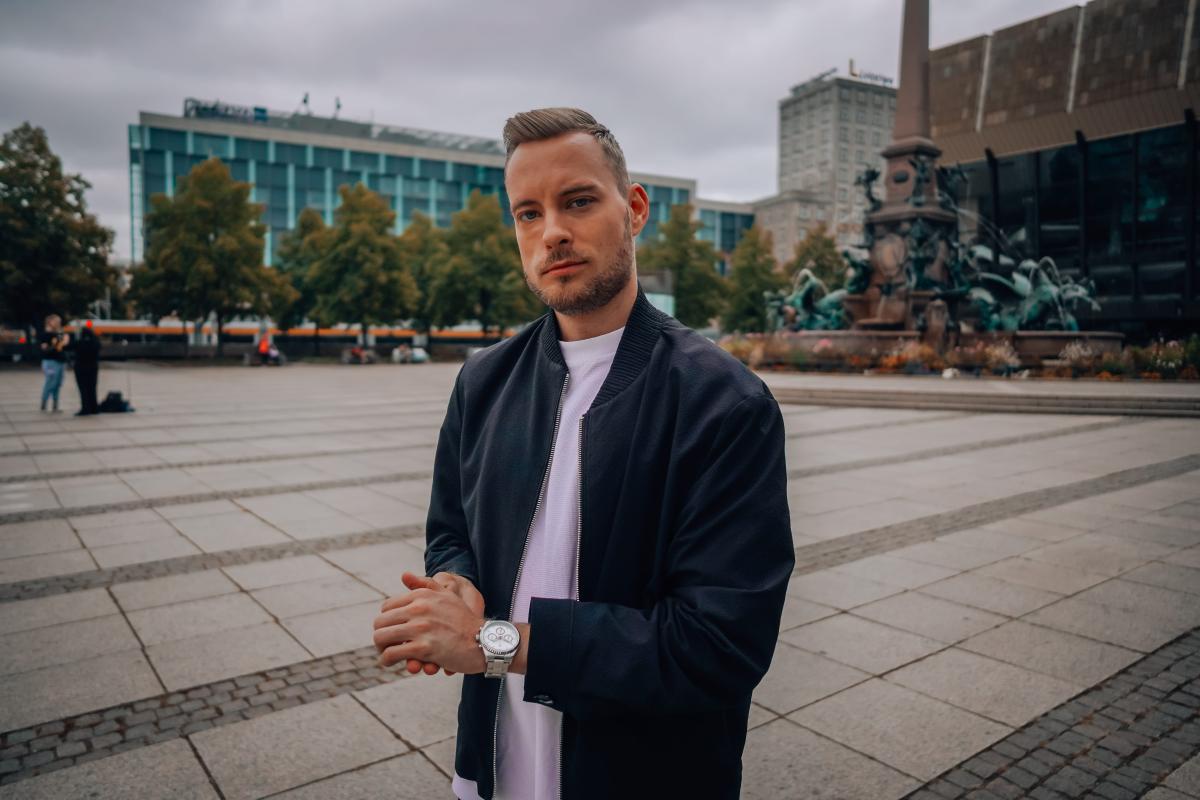 Anfragen generieren ist Chefsache – so solltest du deine DJ Karriere auch vertreten.