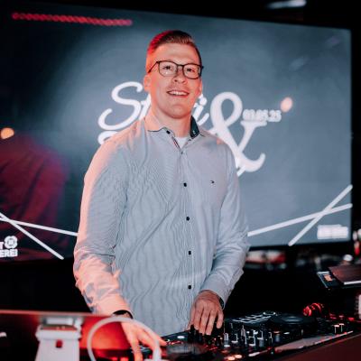 Verdopplung der Gagen als Hybrid-DJ für Clubs & Hochzeiten