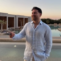Profilbild von Ugur Akbaba